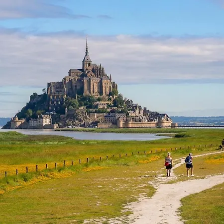 Apartment Chaleureux Proche Mont-saint-michel Pontorson